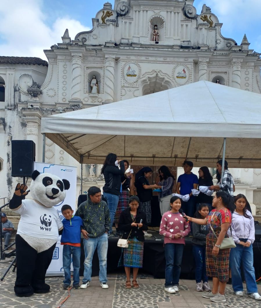 Festival por el agua organizado por la Red de Jóvenes por el Agua. Sábado 21 de marzo en Comalapa. Stand y charla.