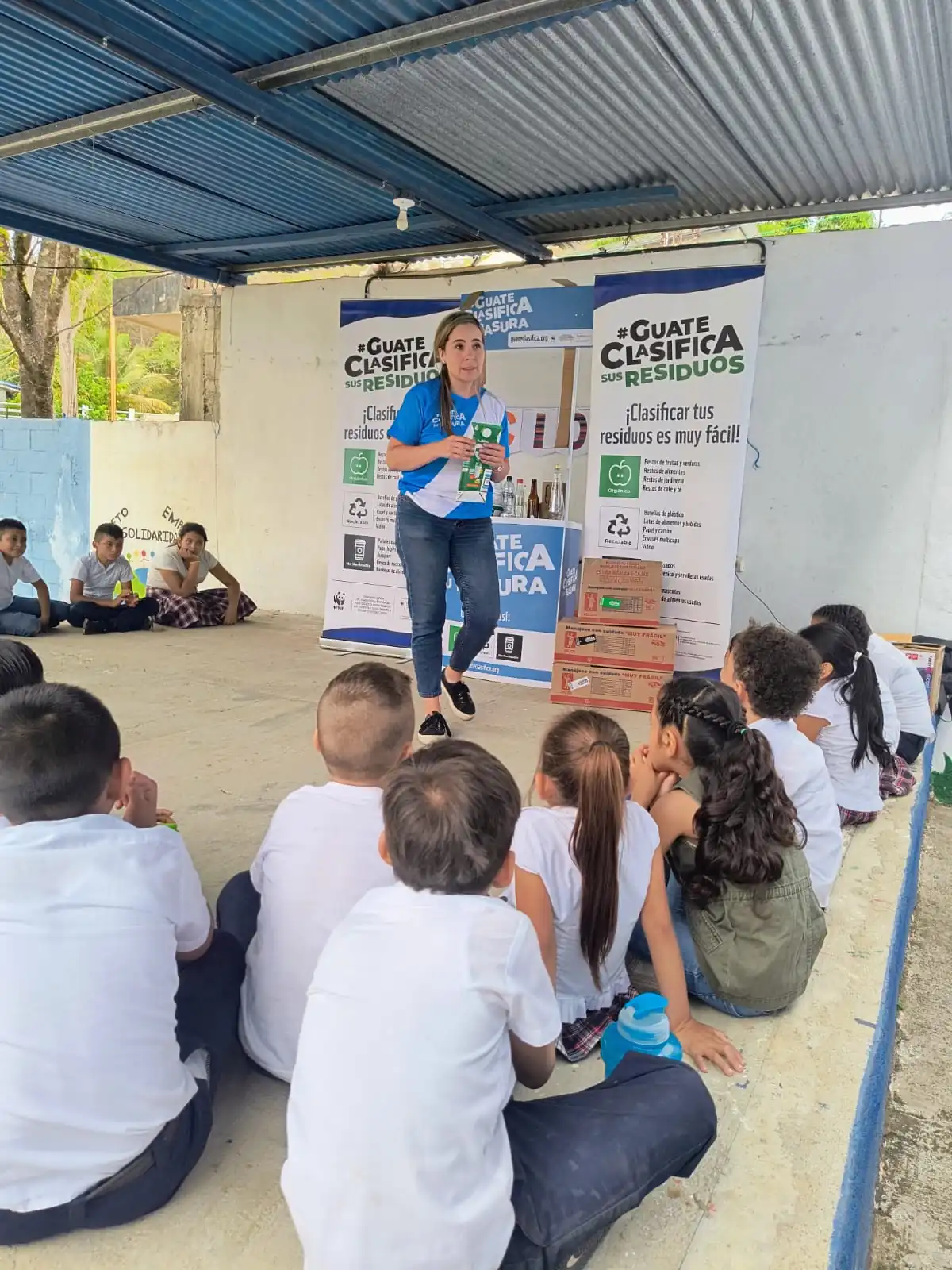 Visitamos la Escuela Guarajá
